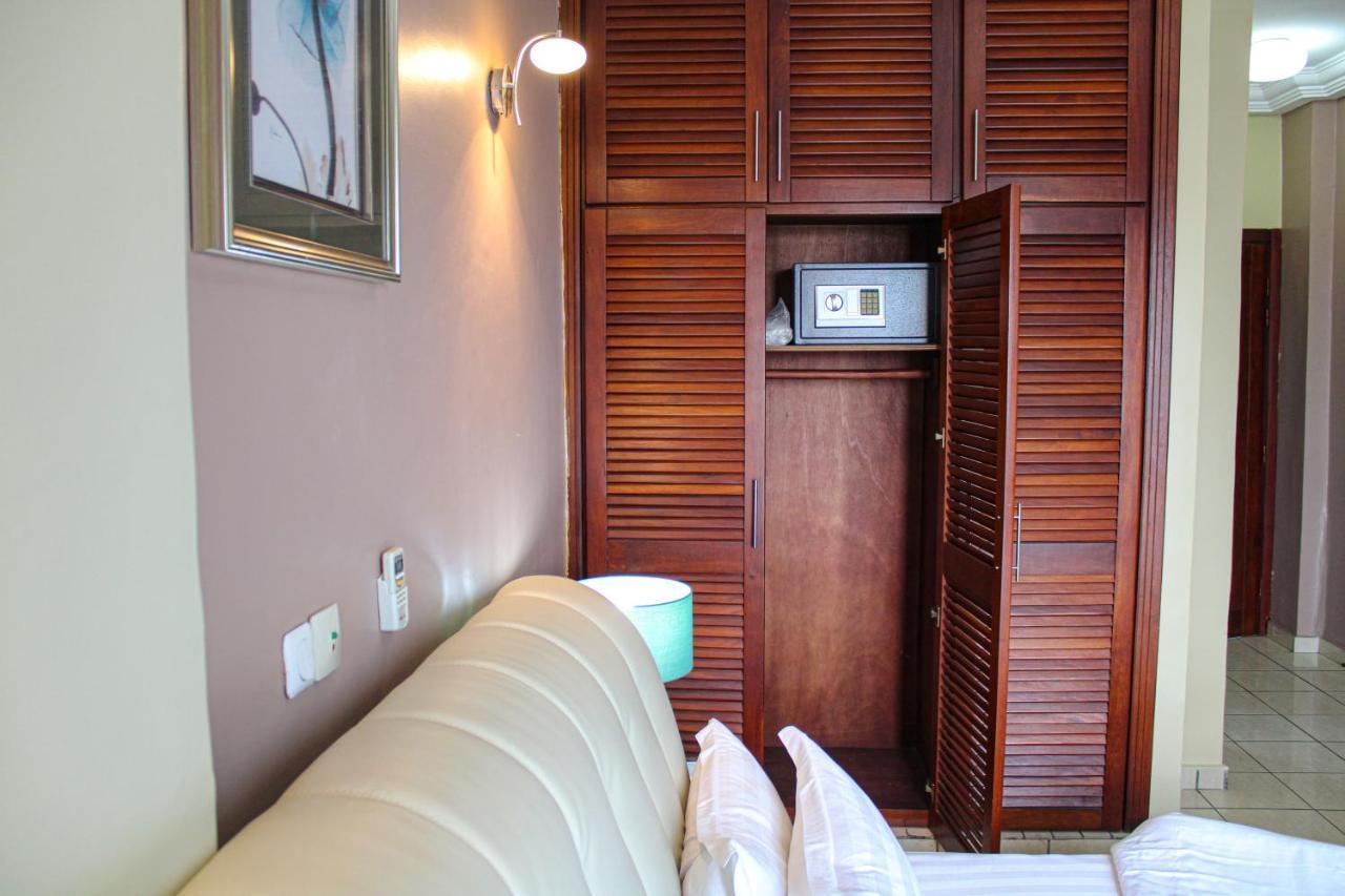 Residence Le Carat Bonapriso Douala Kültér fotó