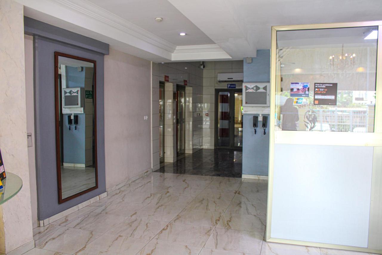 Residence Le Carat Bonapriso Douala Kültér fotó