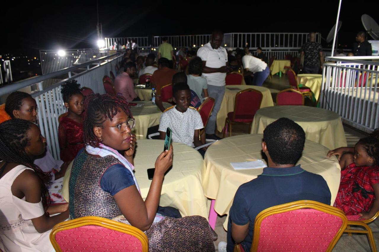 Residence Le Carat Bonapriso Douala Kültér fotó